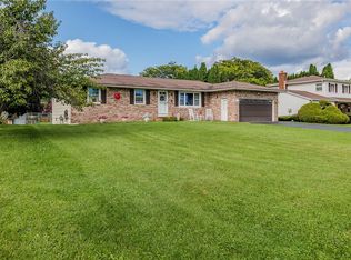 264 Chimney Hill Rd, Rochester, NY 14612