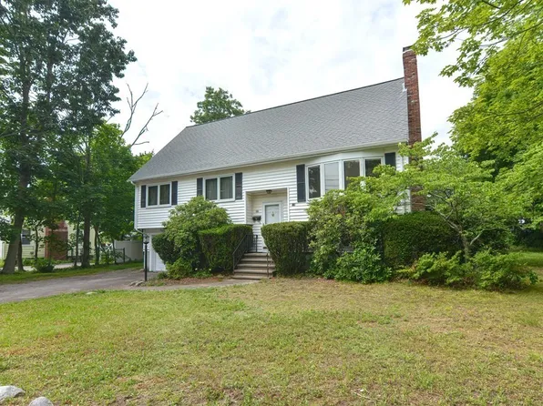 66 E Division St, Braintree, MA 02184