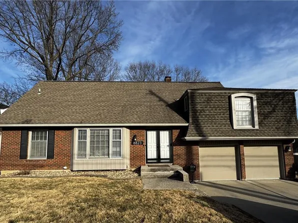 8823 Antioch Rd, Overland Park, KS 66212
