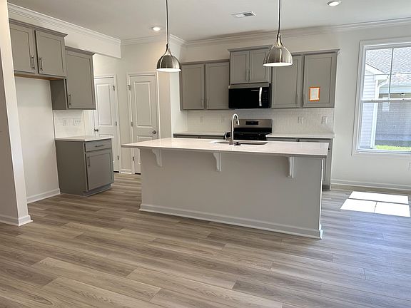 5th image of 876 Birch Garden Dr. Lot 141 BLOSSOM II