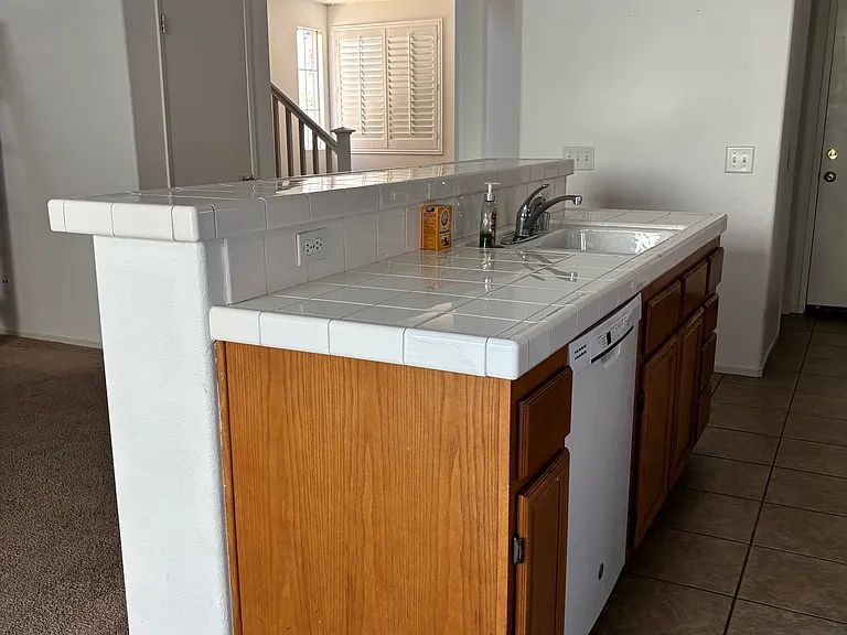 4417 Lakeview Ct — Photo 14