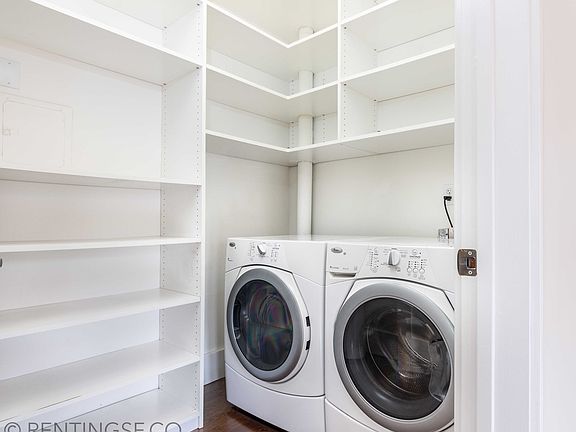 4th image of 2845 Pierce St APT 304