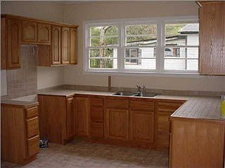 4th image of 1203 Lee St