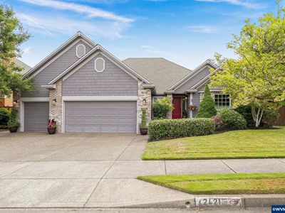 2421 NW Broadway St, Albany, OR, 97321