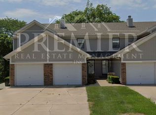 3568 NE Independence Ave, Lees Summit, MO 64064