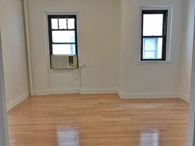 2157 33rd St APT 2C, Astoria, NY, 11105