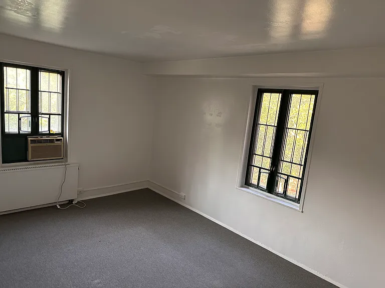 2065 Saint Raymonds Ave #4H — Photo 6