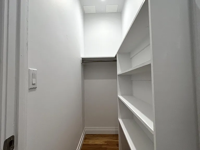 315 W 103rd St #3 — Photo 8