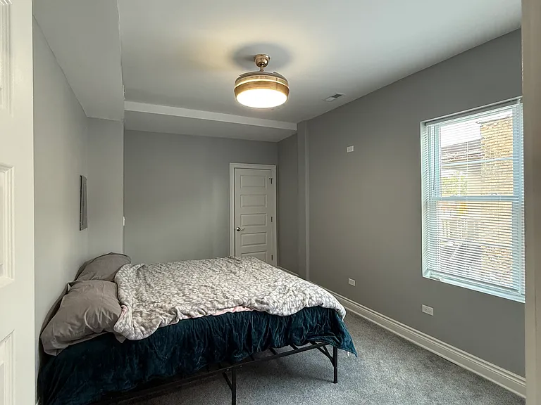 851 Wentworth Ave #2 — Photo 8