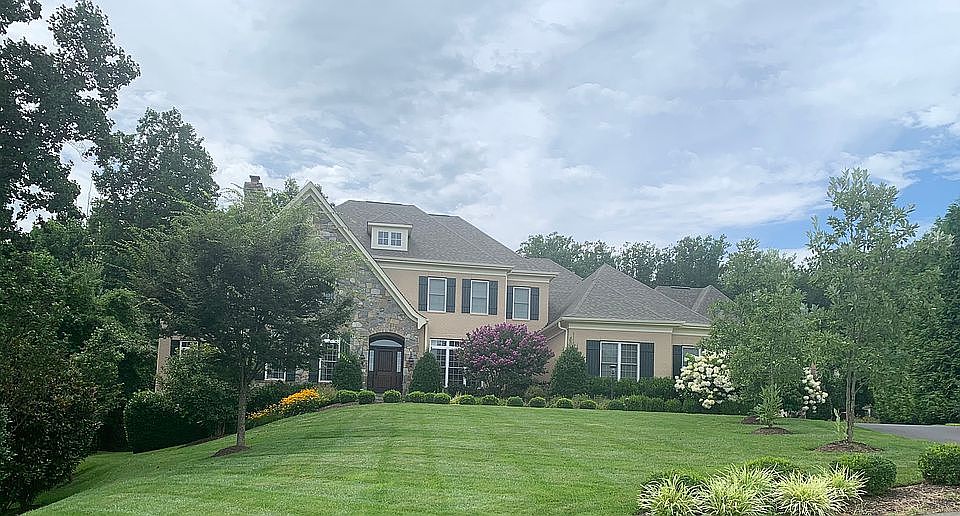 1st image of 1366 Blairstone Dr