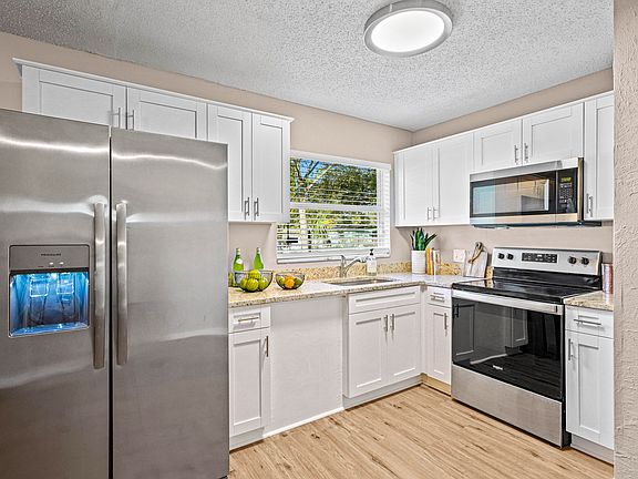 5th image of 2612 E Palifox St #14938241
