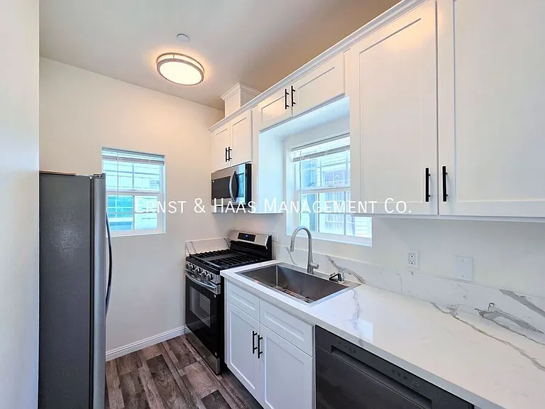 4165A Country Club Dr — Photo 6