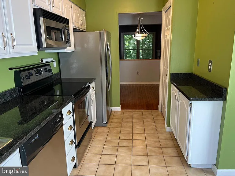 2940 Winters Chase Way — Photo 8