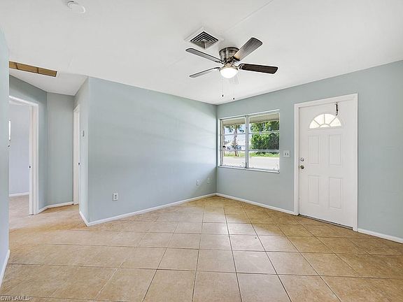 3rd image of 27465 Felts Ave