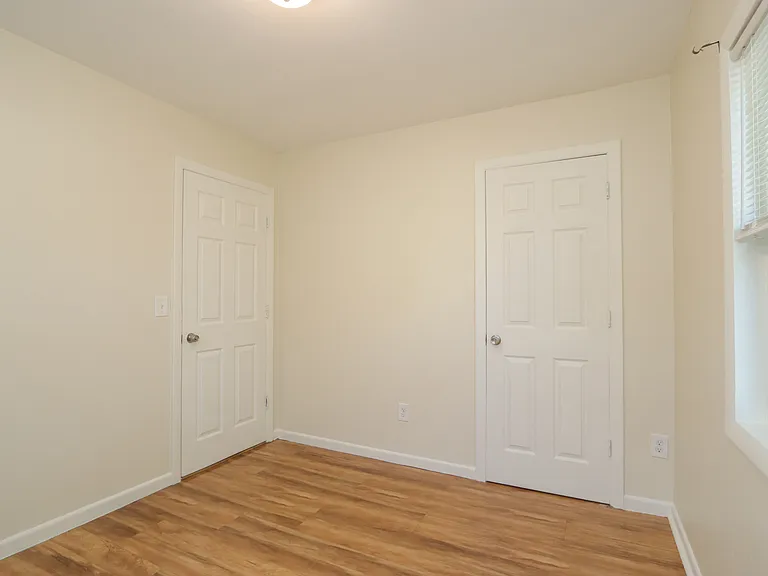 323 Montcalm St #L — Photo 20