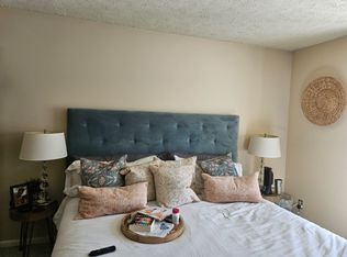 3 Inverness Cir, Marlton, NJ 08053