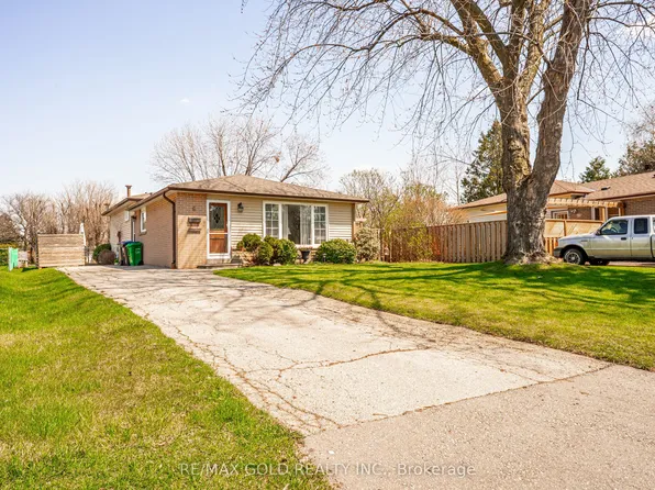 6 Eldon Ct, Brampton, ON L6T 2B9