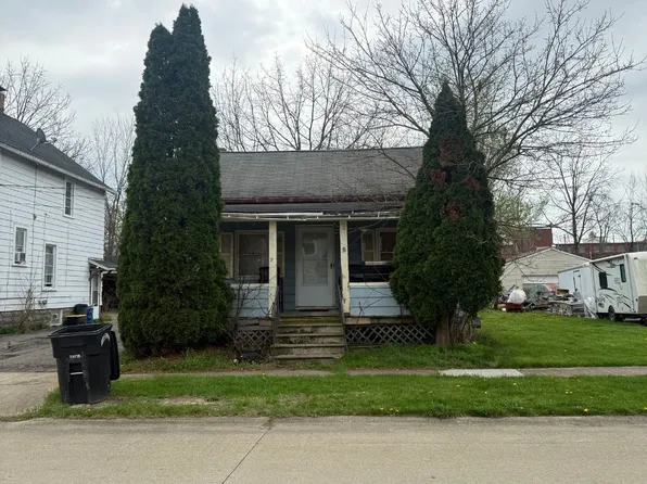 108 Rush St, Elyria, OH 44035