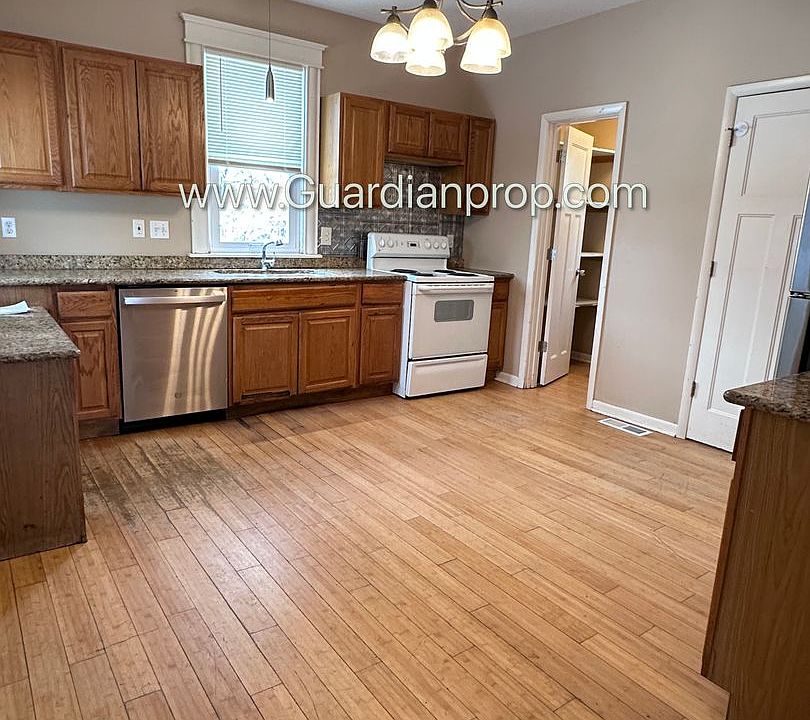 1st image of 4131 Bryant Ave N