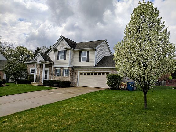 2nd image of 2805 Valley Glenn Cir