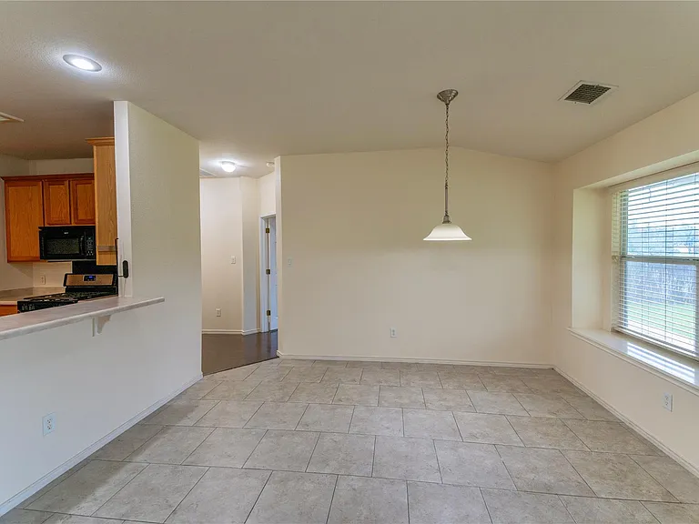 1315 Lou Gehrig Ln — Photo 16