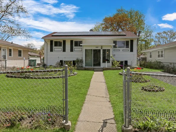 2307 Joppa Ave, Zion, IL 60099