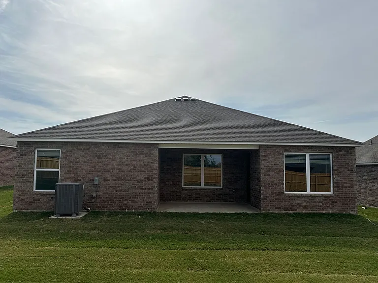 1212 E Gary St — Photo 15