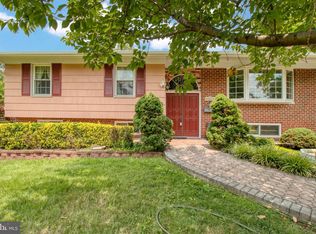 3943 Lincolnshire St, Annandale, VA 22003