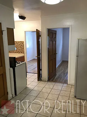 Rented by Astor Realty | media 23