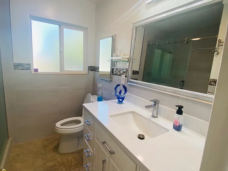 1618 S Towner St — Photo 7
