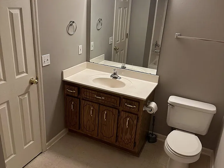 137 Briar Cir #137 — Photo 5