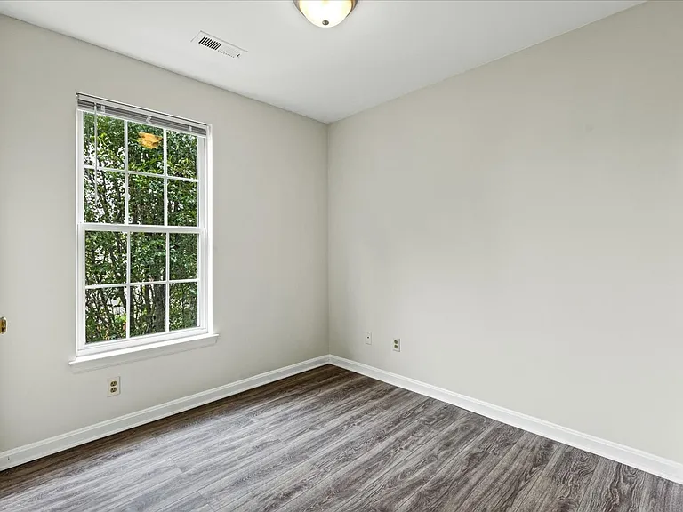 10043 Gander Ct — Photo 24