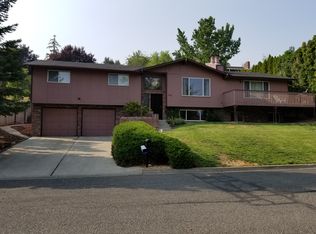 908 Coach Ct, Yakima, WA 98908