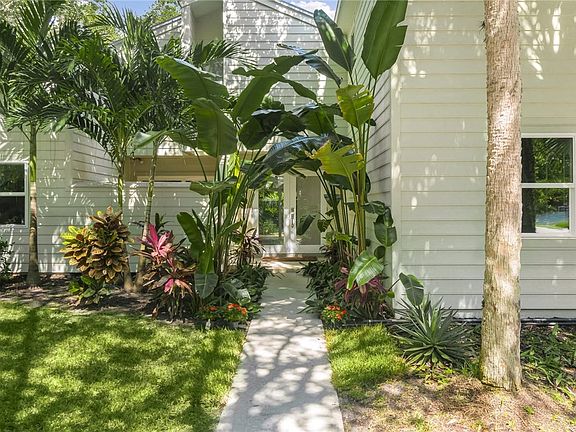 3rd image of 1190 Atocha Way