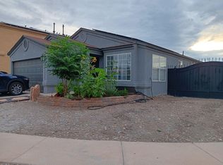 1140 82nd St SW, Albuquerque, NM 87121