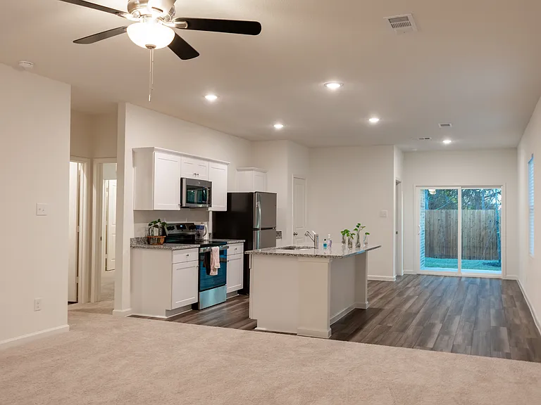 4407 Silverweed Ln — Photo 24