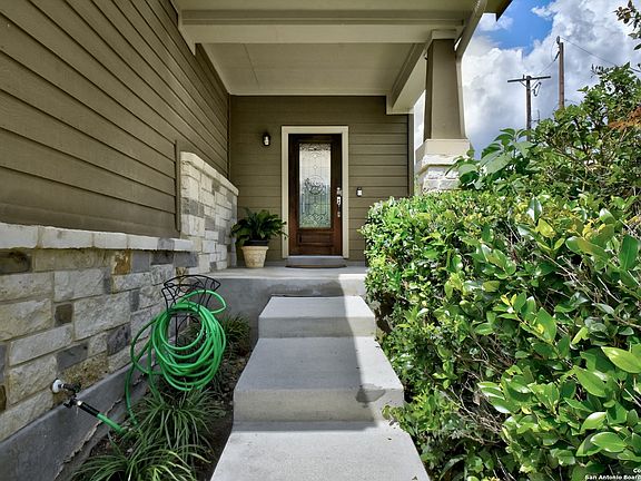 2nd image of 7302 SUMMER WAY