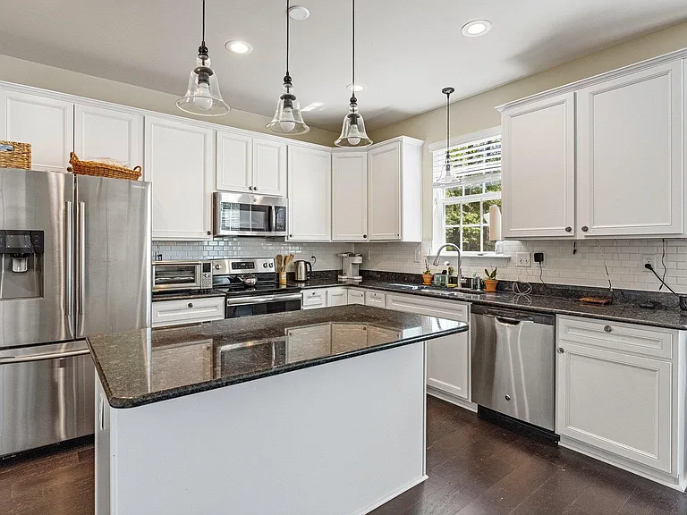 1339 Millers Ln — Photo 4