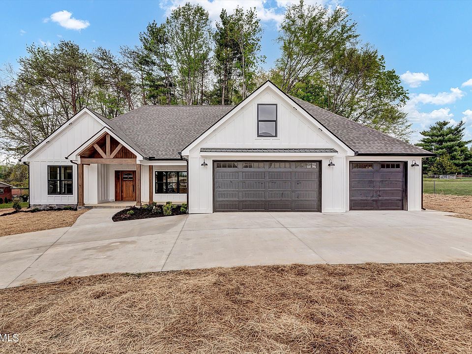1st image of 2331 Tuckaleechee Pike