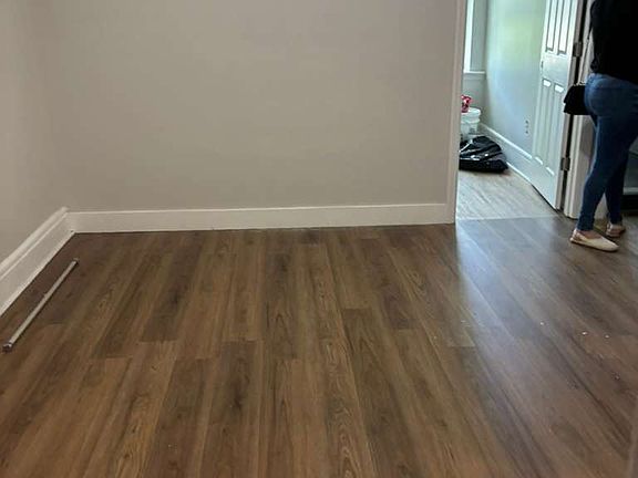 5th image of 110 Belgrove Dr #6C