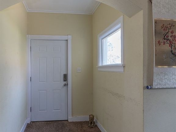 4th image of 1307 W Dalton Ave
