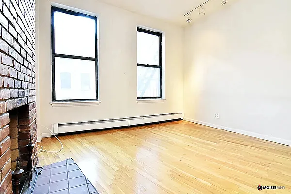 Rented by Owner | media 10