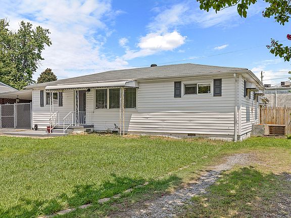 2nd image of 4327 Esterbrook Dr