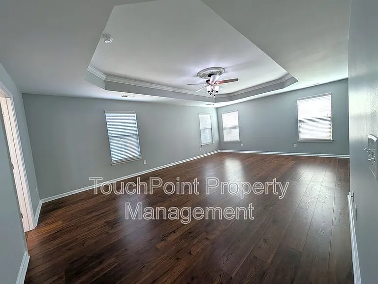 209 Weavers Glenn Pl — Photo 21