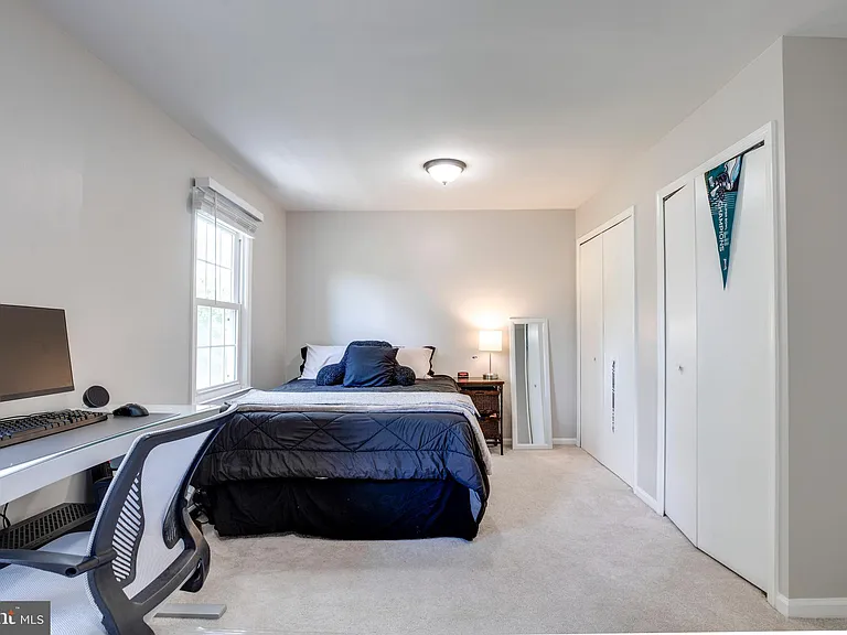 8657 Dellway Ln — Photo 22