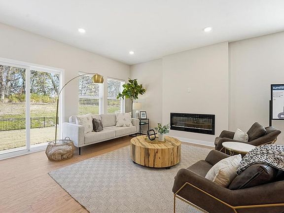 2nd image of 1009 Branchwood Ln
