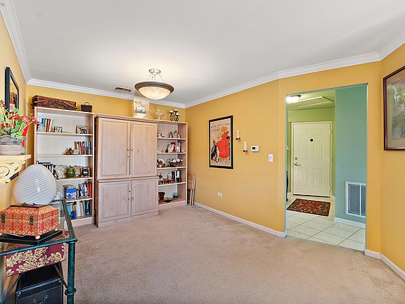 5th image of 7779 Bristol Park Dr