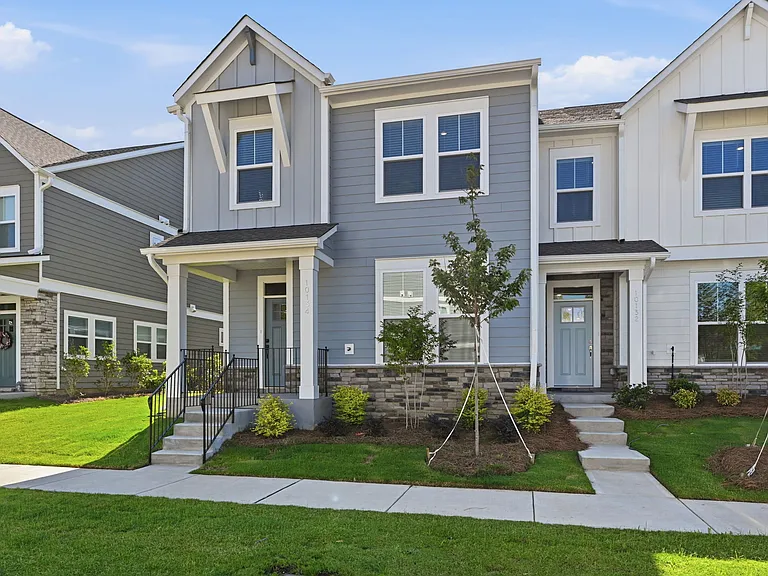 10134 Mamillion Dr — Photo 5