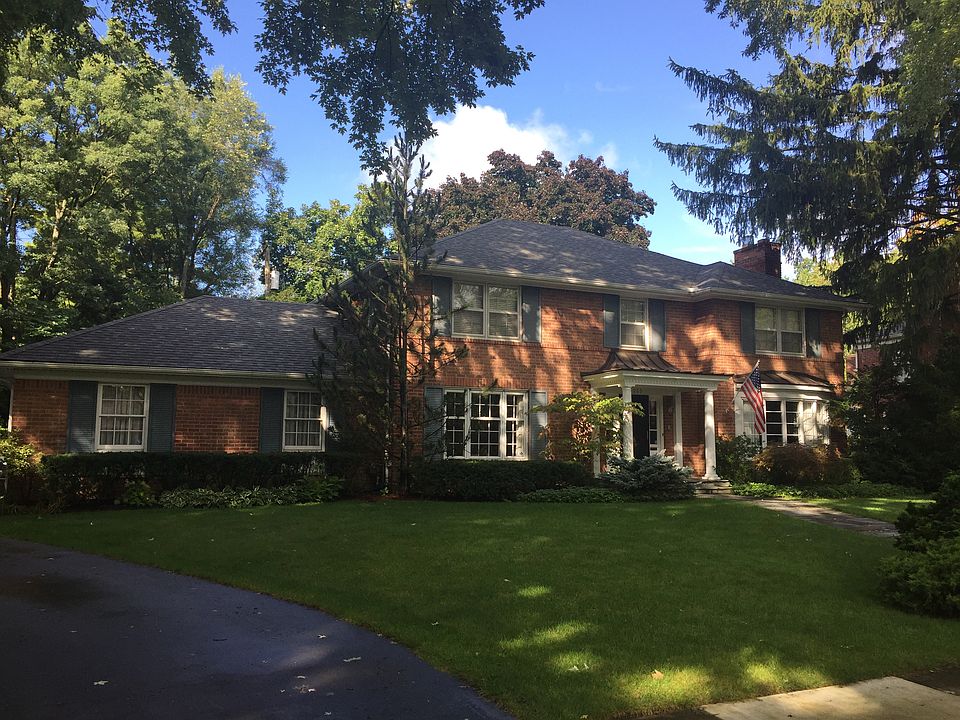 1st image of 1065 Westwood Dr