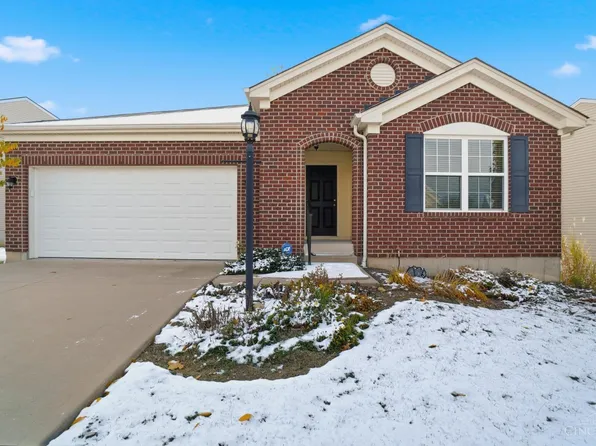 8839 Bluejay View Dr, Cleves, OH 45002